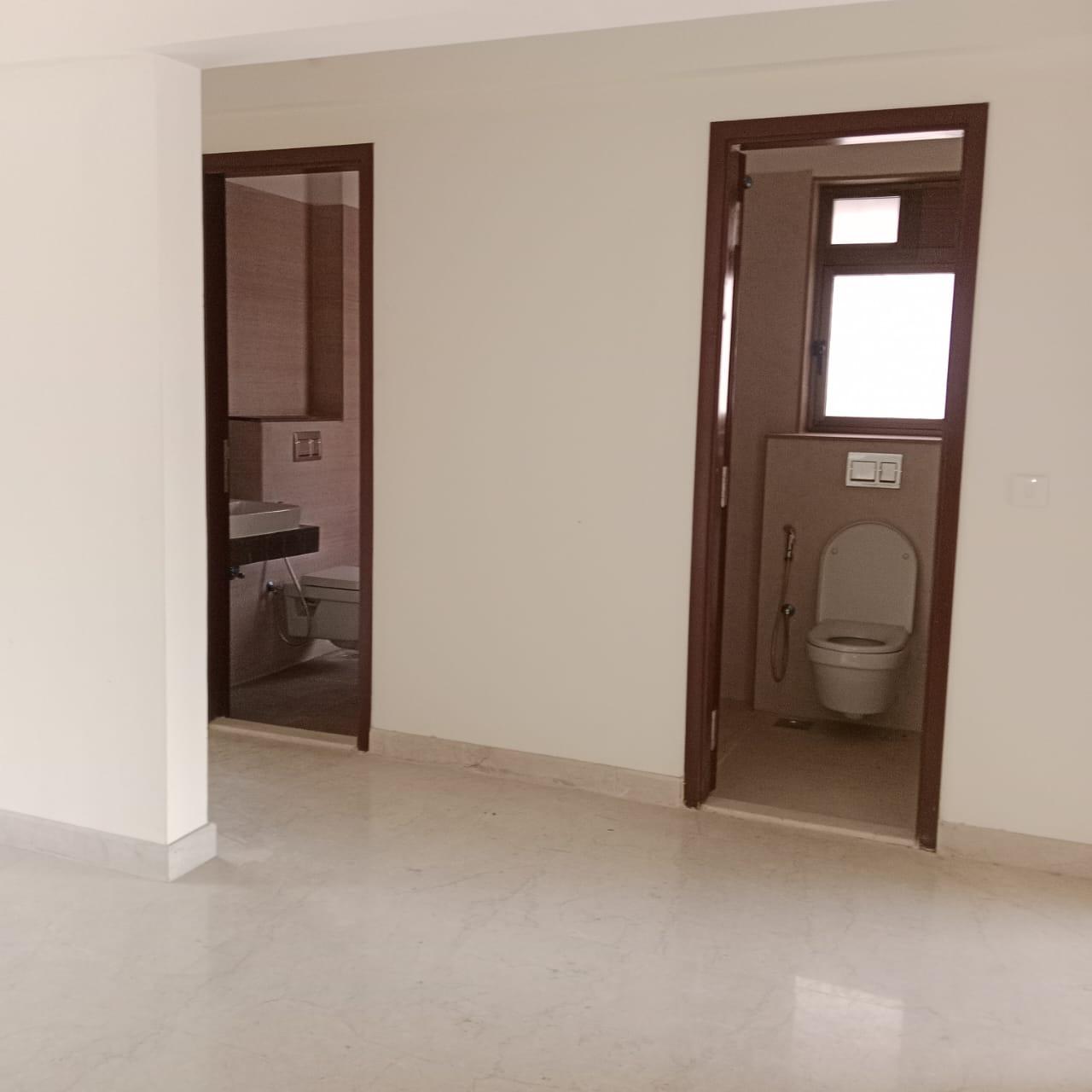 Evershine Embassy CHS Ltd - Veera Desai Road real estate property